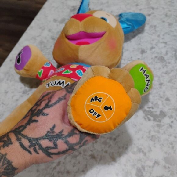 Fisher Price Laugh and Learn Dog Puppy ABC Talking Plush Musical Toy Learning - Picture 8 of 12